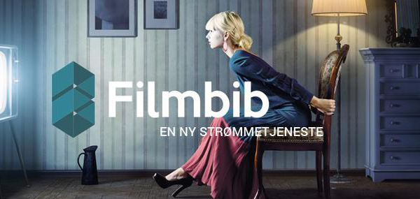 Kvinne sit lent fremover, lys indikerar ein skjem utanfor bilete
